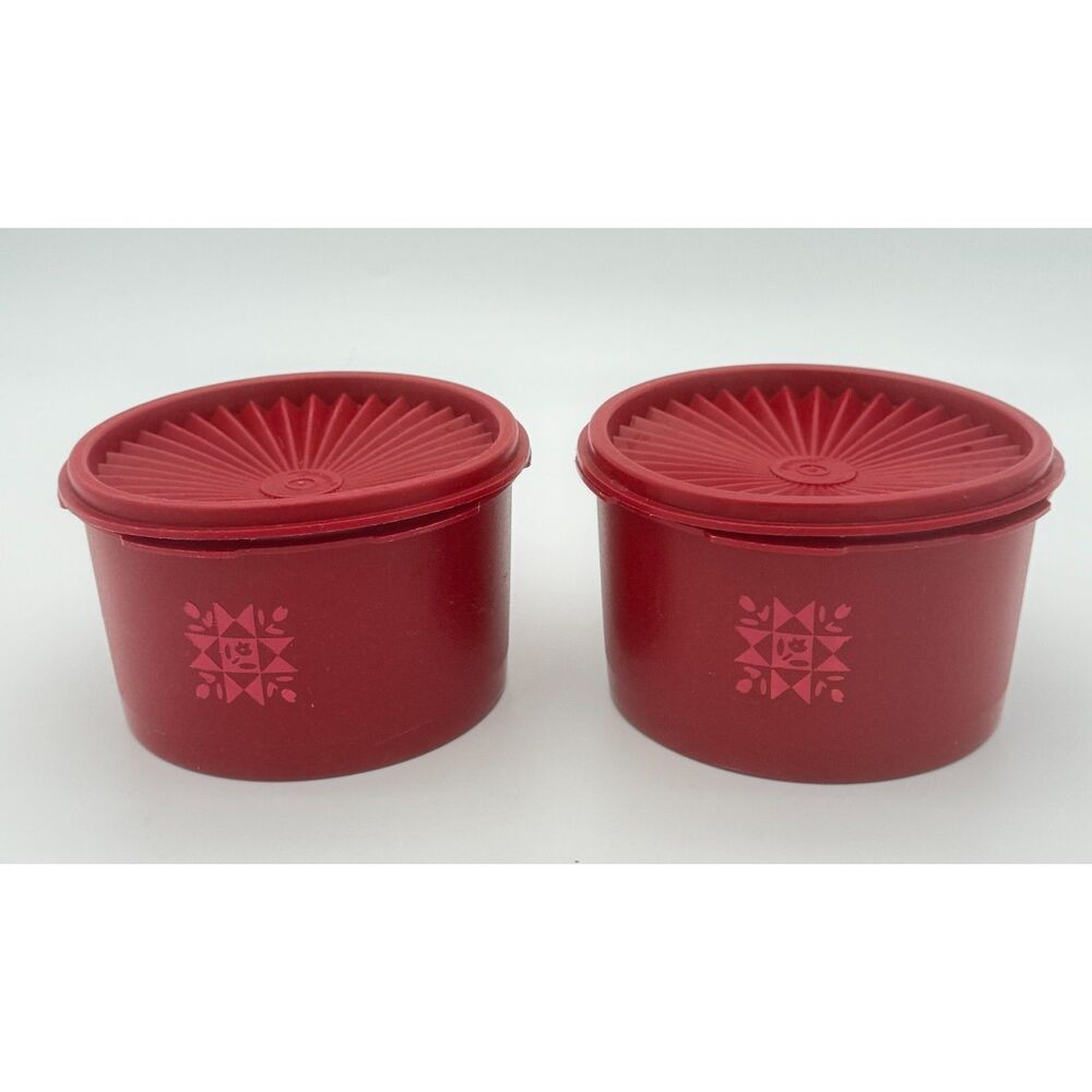 Vtg Tupperware 1298-25 Red Nesting Canisters Set of 2 Tulip Quilt Sunburst Lid